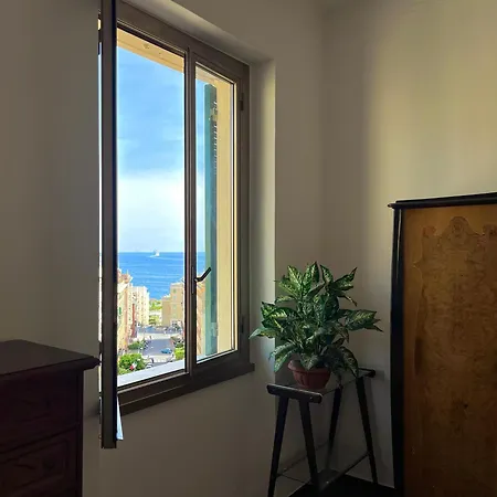 Vista Mare Genova
